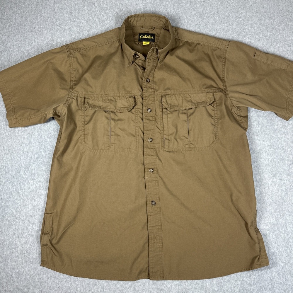 Cabelas Tactical Short Sleeve Snap Button Down Shirt Men's Size Large Reg Khaki